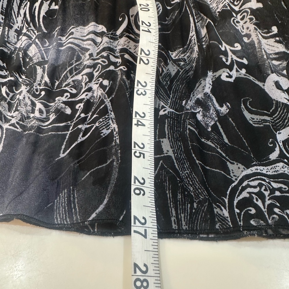 Just My Size Pleated Paisley Grey/Black Split-Neck Tunic Bell Sleeves SZ 1X/16W - Picture 6 of 10